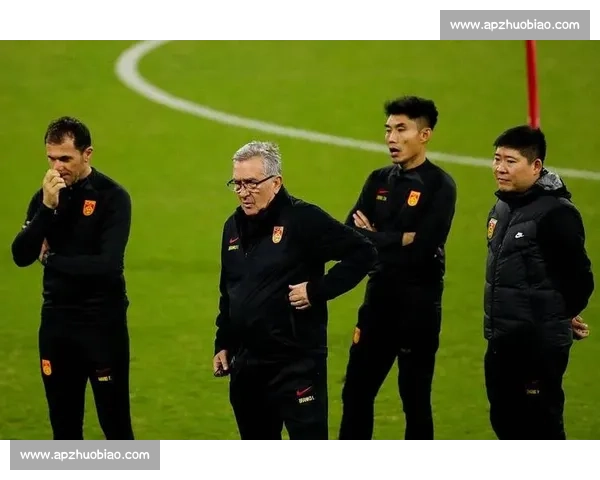 国足换帅风波:久尔杰维奇启用旧部,郑智陈涛暂别留悬念 国足换帅风波:久尔杰维奇启用旧部,郑智陈涛暂别留悬念